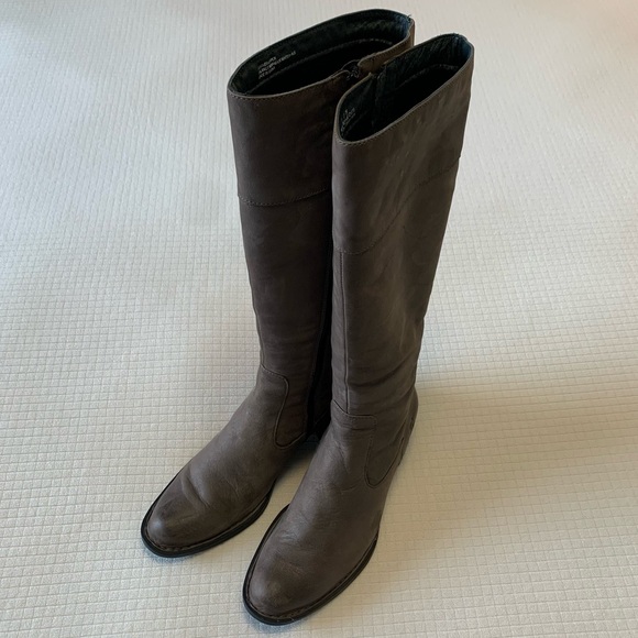 Born grey leather tall boots - Picture 16 of 16